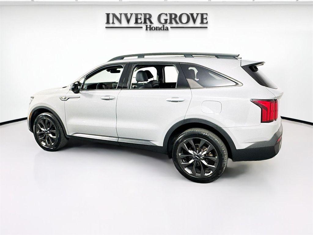 used 2022 Kia Sorento car, priced at $28,999