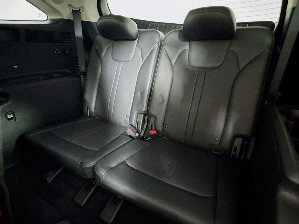 used 2022 Kia Sorento car, priced at $28,999