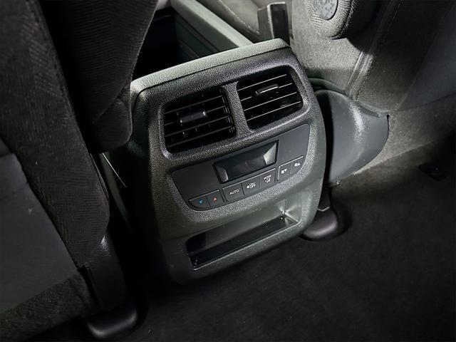 used 2022 Honda Pilot car, priced at $30,990