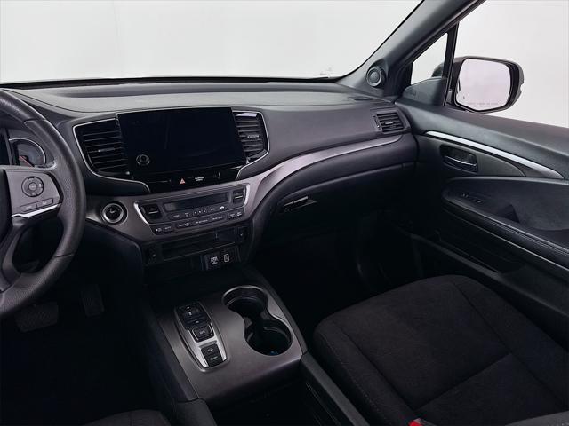 used 2022 Honda Pilot car, priced at $30,990