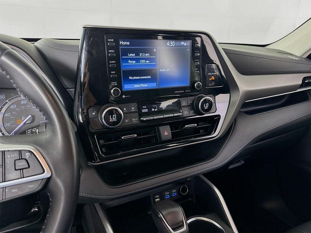 used 2022 Toyota Highlander car, priced at $38,690