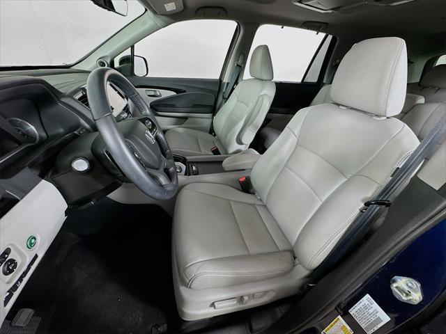 used 2021 Honda Pilot car, priced at $31,990