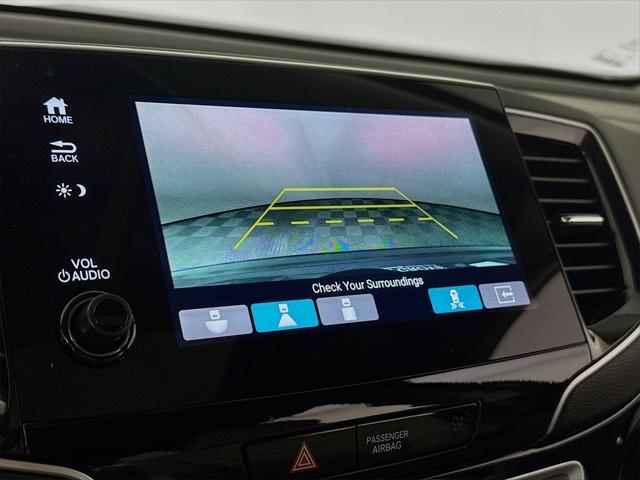used 2021 Honda Pilot car, priced at $31,990