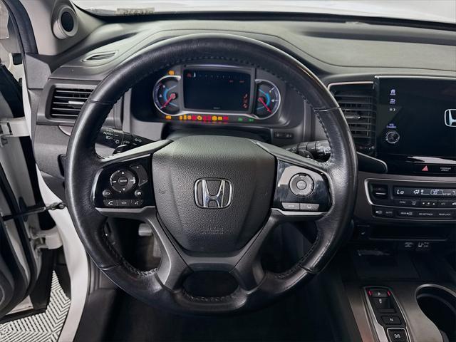 used 2022 Honda Pilot car, priced at $31,990