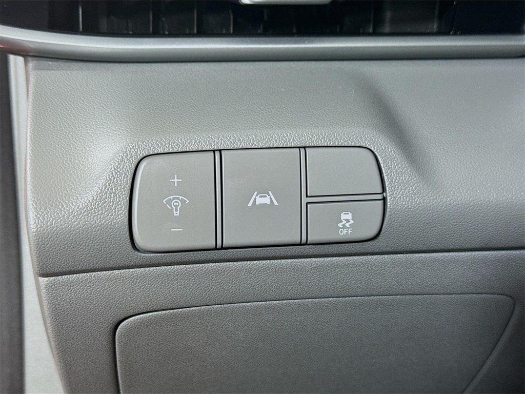 used 2021 Hyundai Elantra car, priced at $17,990