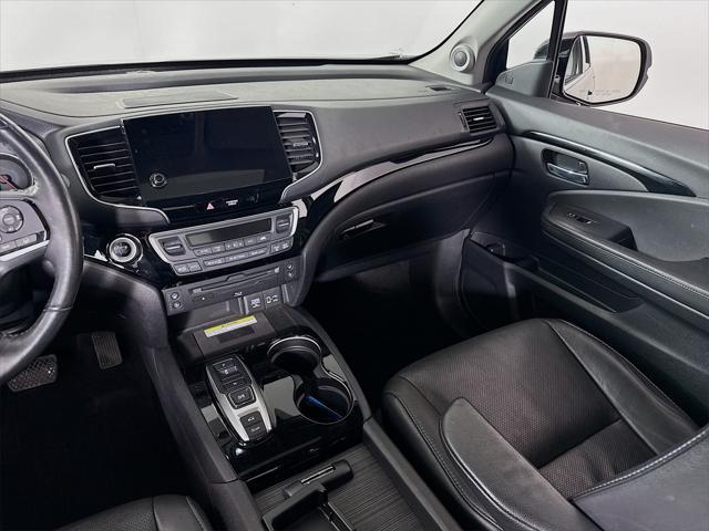 used 2019 Honda Pilot car, priced at $27,490