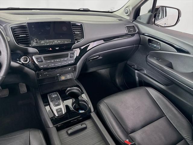used 2019 Honda Pilot car, priced at $27,990