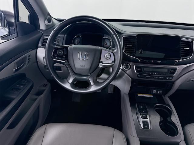 used 2022 Honda Pilot car, priced at $35,490