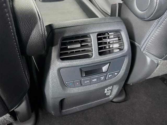 used 2022 Honda Pilot car, priced at $32,699