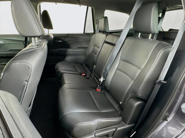 used 2021 Honda Pilot car, priced at $33,890