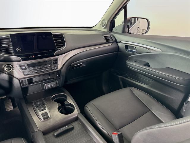 used 2021 Honda Pilot car, priced at $33,890