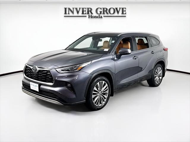 used 2020 Toyota Highlander car, priced at $33,990