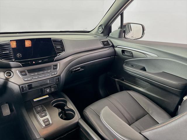 used 2022 Honda Pilot car, priced at $34,390