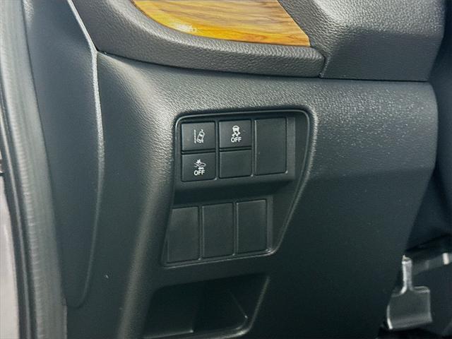 used 2020 Honda CR-V car, priced at $27,990