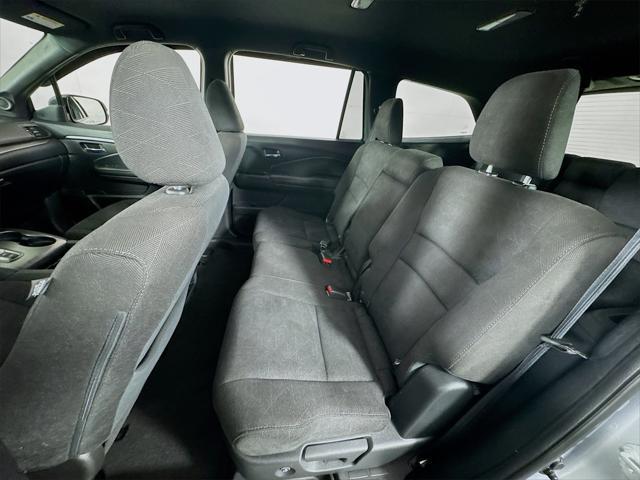 used 2022 Honda Pilot car, priced at $33,290