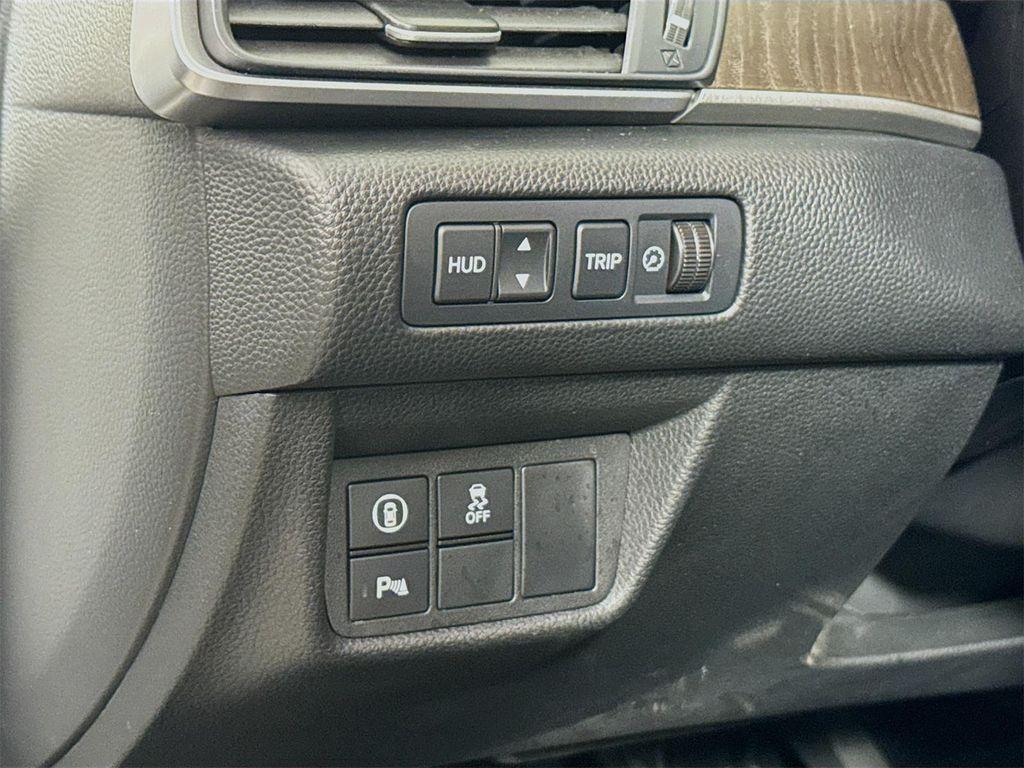 used 2022 Honda Accord Hybrid car, priced at $26,990
