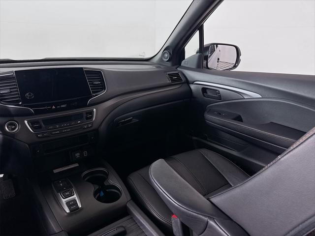 used 2022 Honda Passport car, priced at $31,990