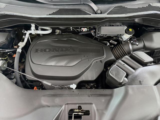 used 2022 Honda Passport car, priced at $31,990