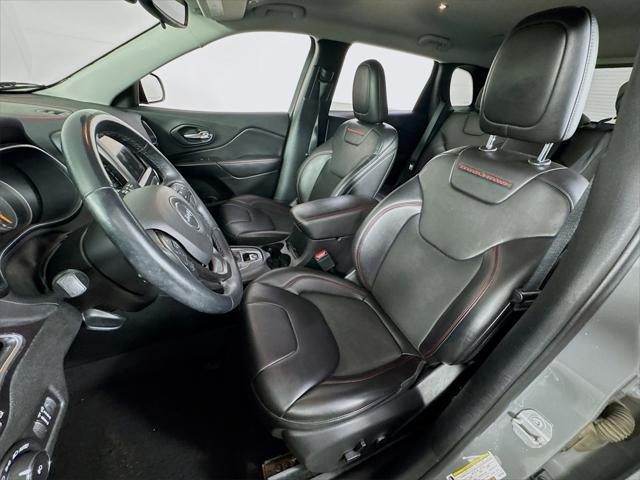 used 2019 Jeep Cherokee car, priced at $19,990