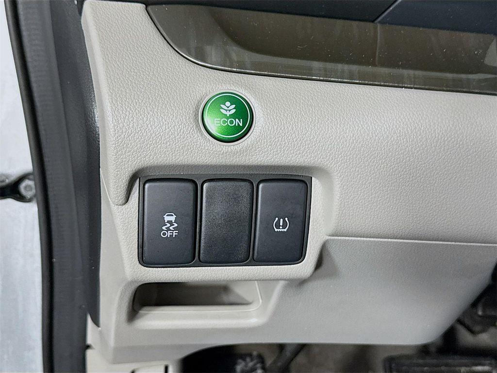 used 2014 Honda CR-V car, priced at $14,490