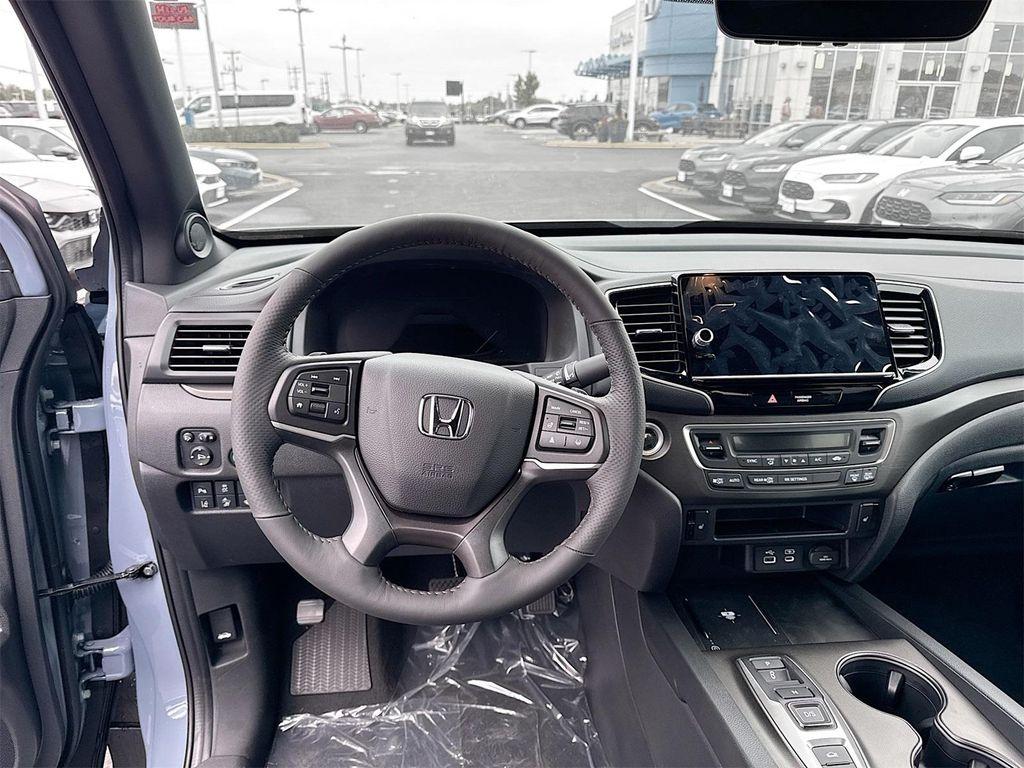 new 2025 Honda Ridgeline car, priced at $44,443
