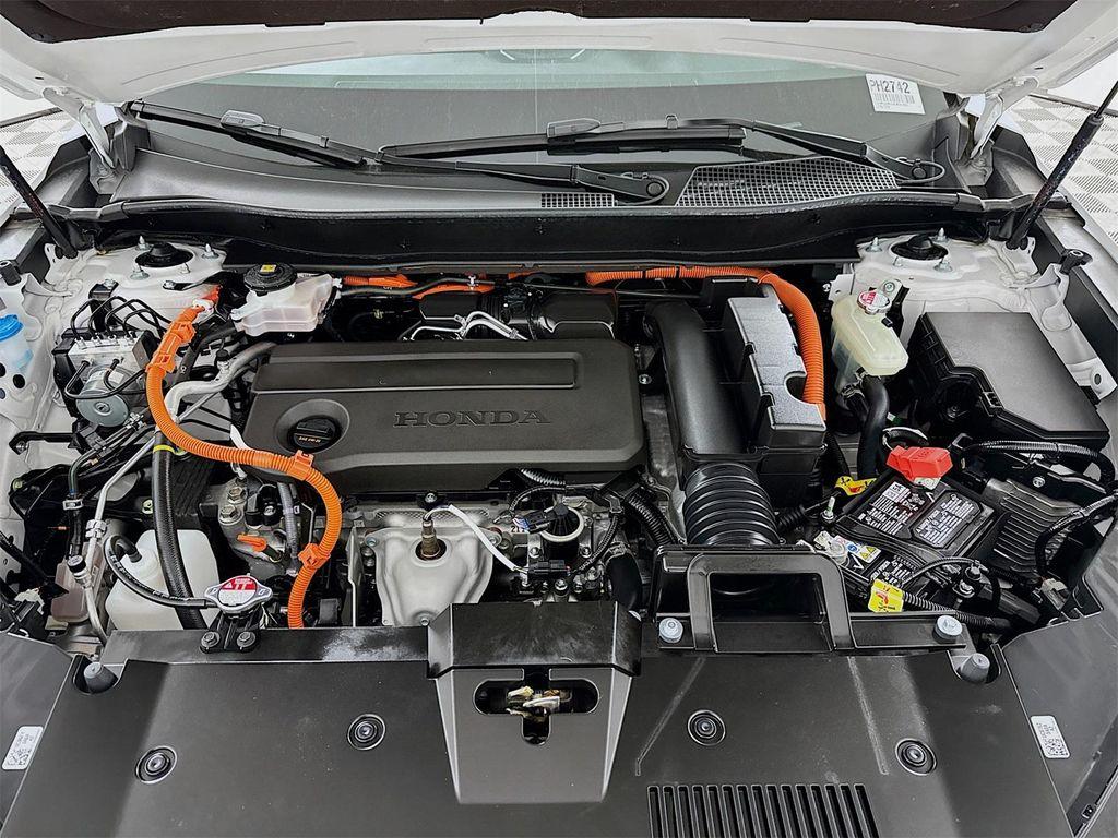 used 2025 Honda CR-V Hybrid car, priced at $35,990