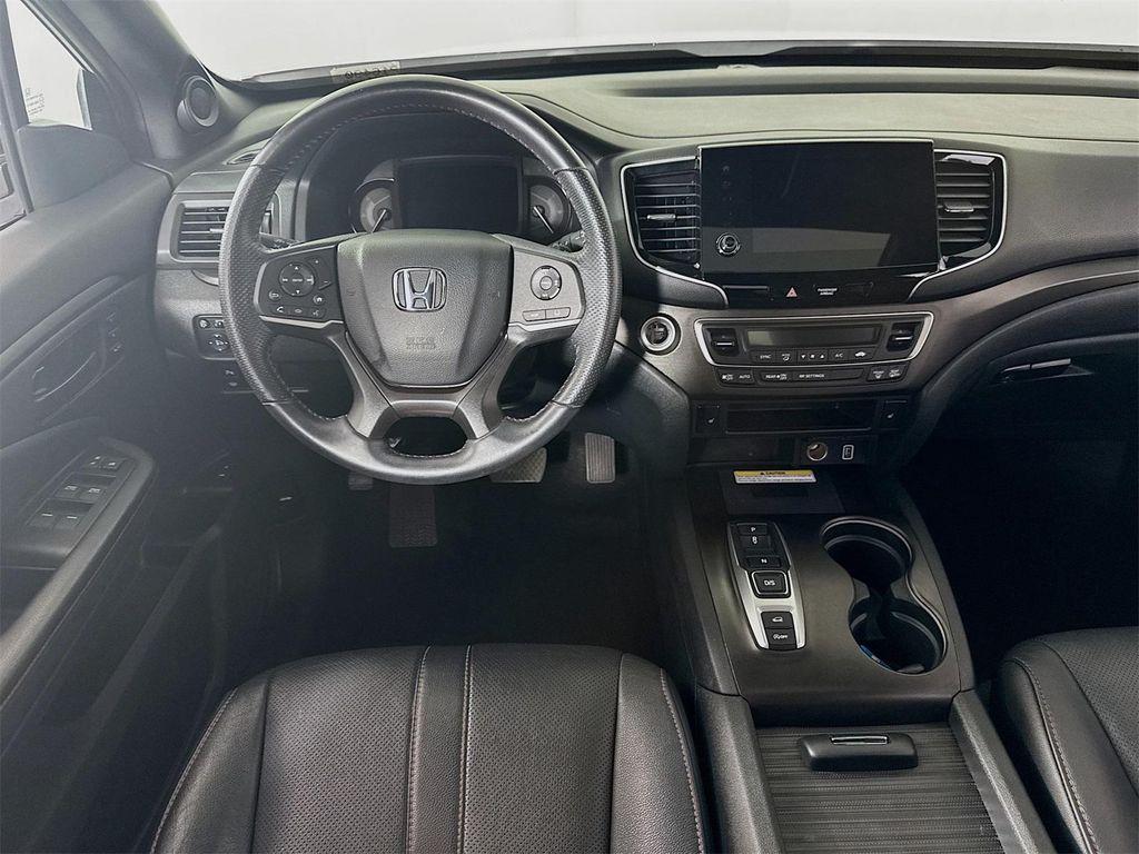 used 2023 Honda Passport car, priced at $33,599