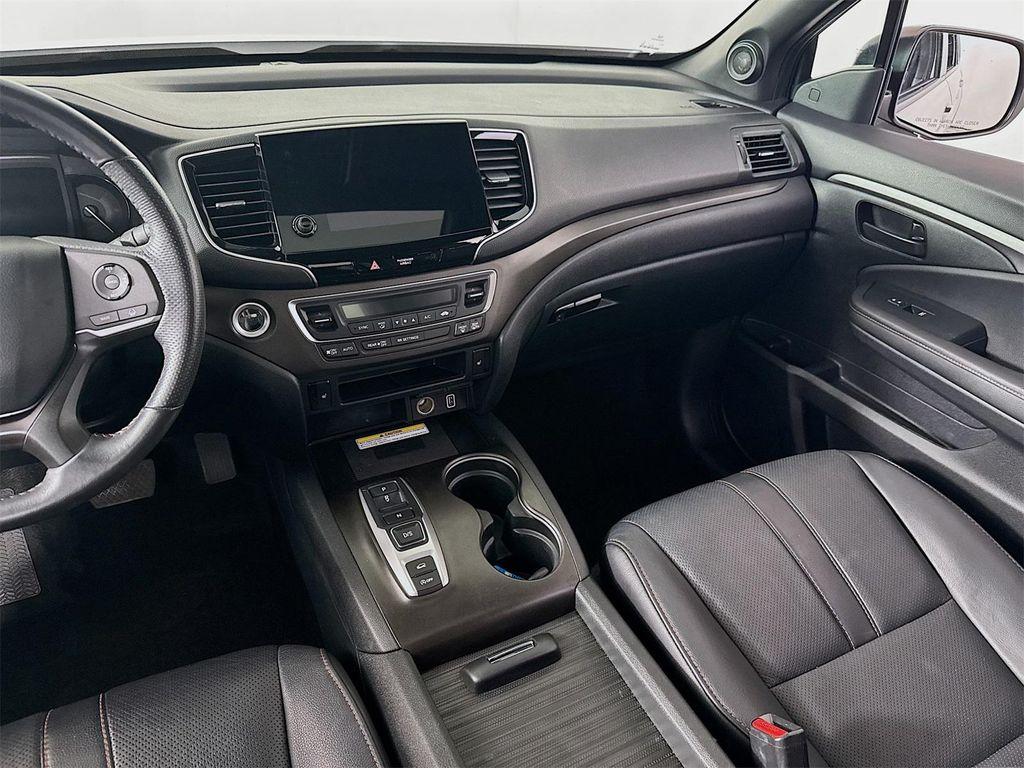 used 2023 Honda Passport car, priced at $33,599