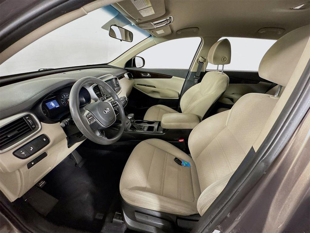 used 2019 Kia Sorento car, priced at $14,990