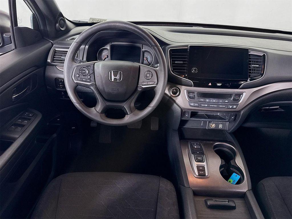 used 2022 Honda Pilot car, priced at $30,990