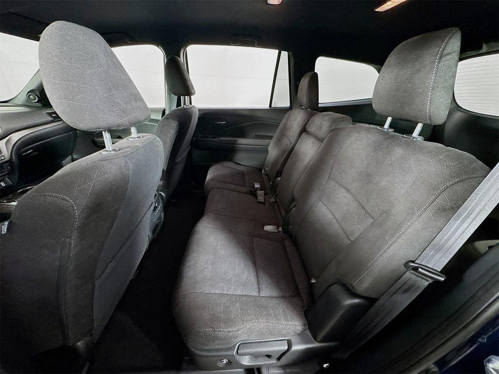 used 2022 Honda Pilot car, priced at $30,990