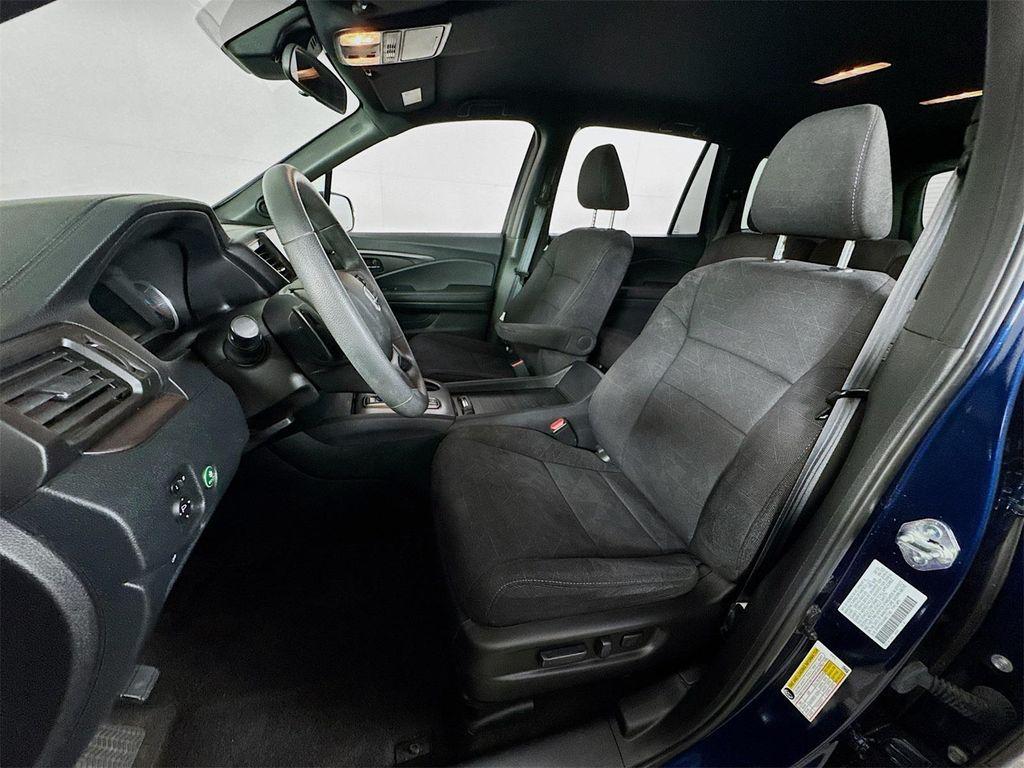 used 2022 Honda Pilot car, priced at $30,990