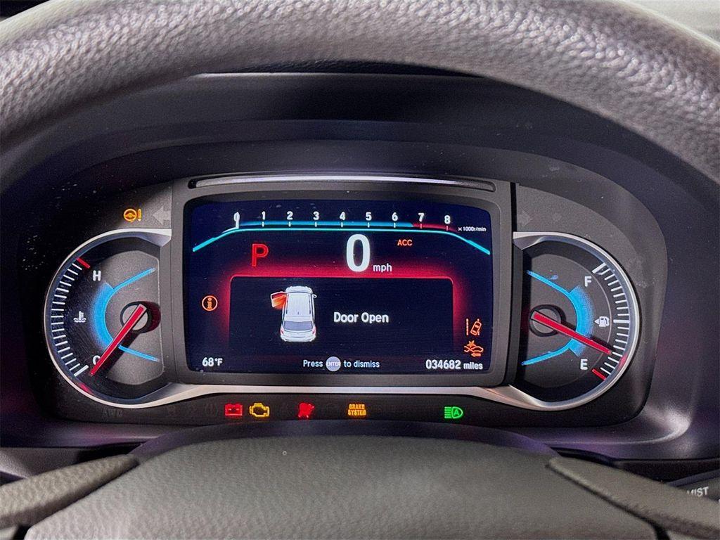 used 2022 Honda Pilot car, priced at $30,990