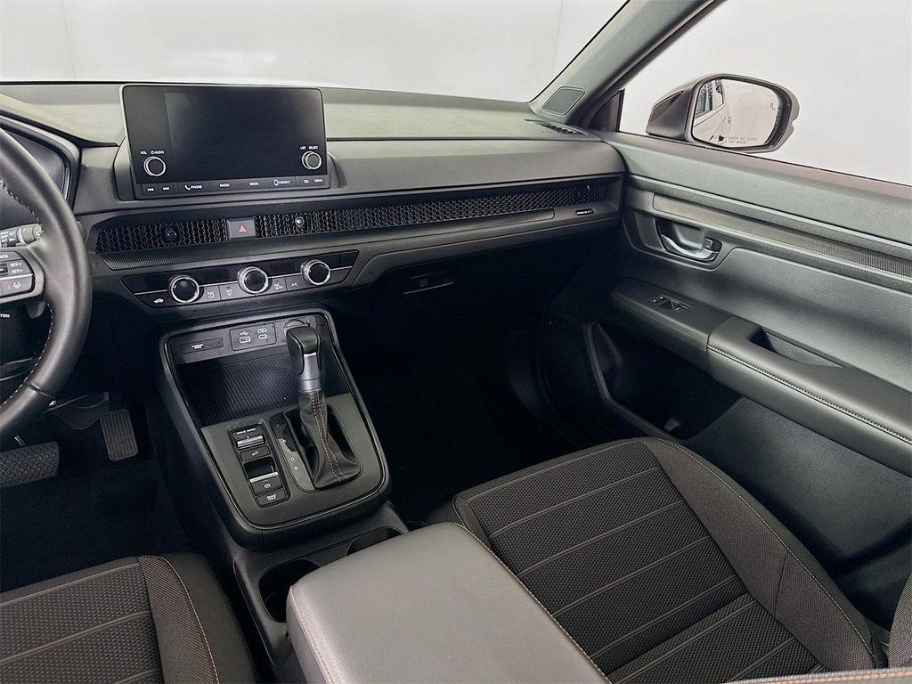 used 2025 Honda CR-V Hybrid car, priced at $35,990