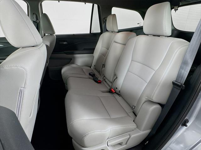 used 2022 Honda Pilot car, priced at $34,490