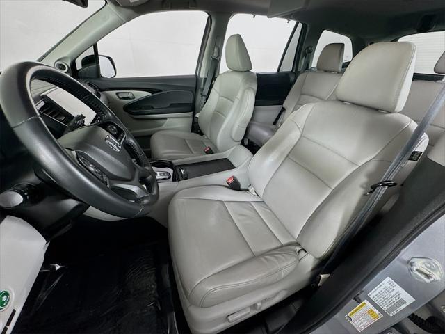 used 2021 Honda Pilot car, priced at $30,490