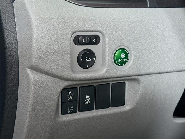 used 2022 Honda Pilot car, priced at $33,990