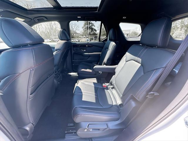 new 2025 Honda Pilot car, priced at $47,749