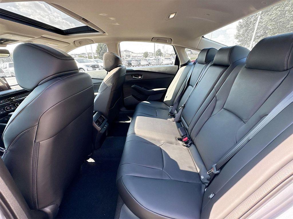 new 2025 Honda Accord Hybrid car, priced at $34,273