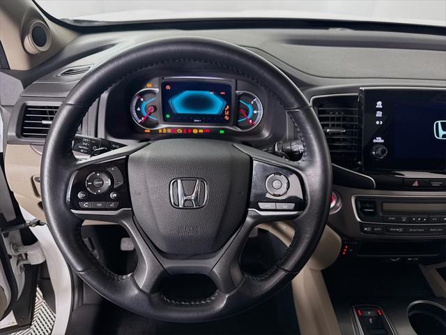 used 2022 Honda Pilot car, priced at $30,489