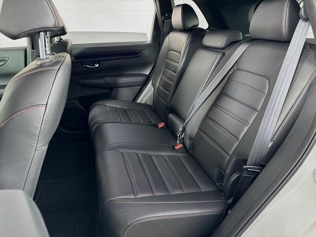 used 2025 Honda CR-V Hybrid car, priced at $38,990