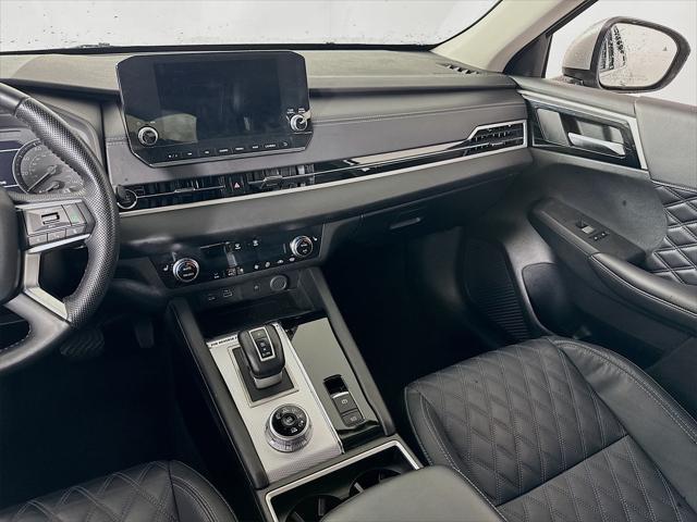 used 2022 Mitsubishi Outlander car, priced at $27,490