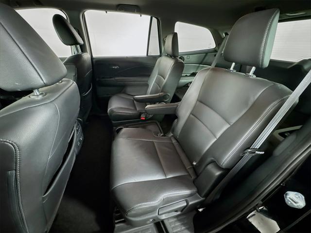 used 2022 Honda Pilot car, priced at $33,729