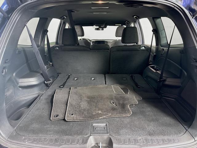 used 2022 Honda Pilot car, priced at $27,990