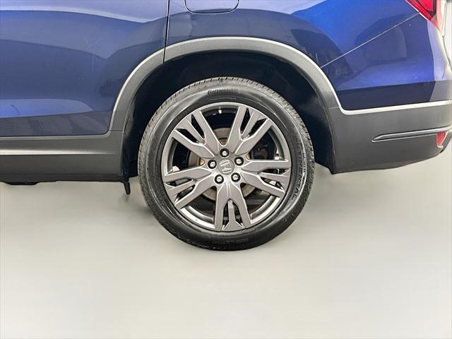 used 2022 Honda Pilot car, priced at $27,990