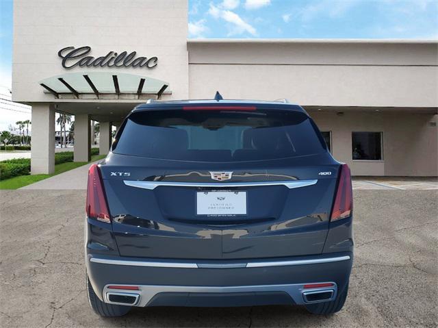 used 2022 Cadillac XT5 car, priced at $32,105