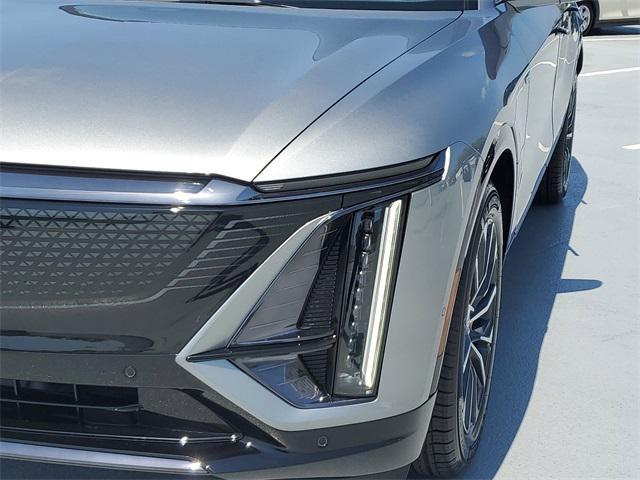 new 2025 Cadillac LYRIQ car, priced at $60,590