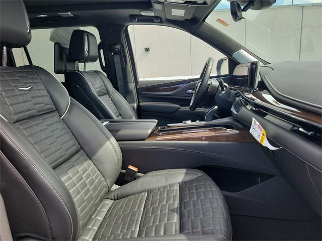 used 2024 Cadillac Escalade ESV car, priced at $96,400