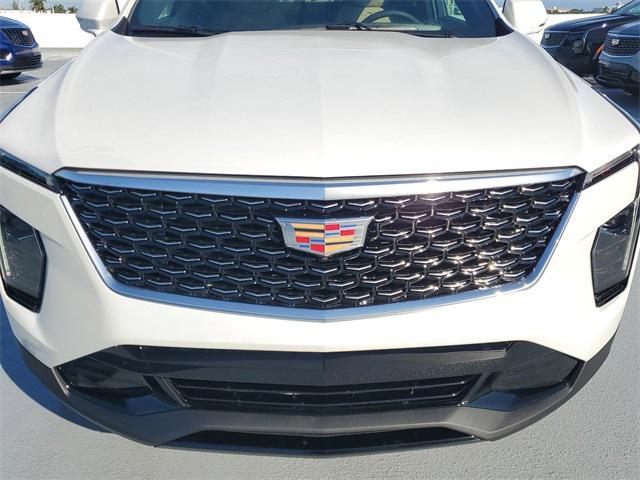 new 2025 Cadillac XT4 car, priced at $43,215