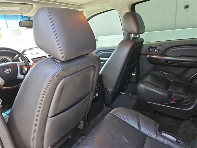 used 2013 Cadillac Escalade car, priced at $16,700
